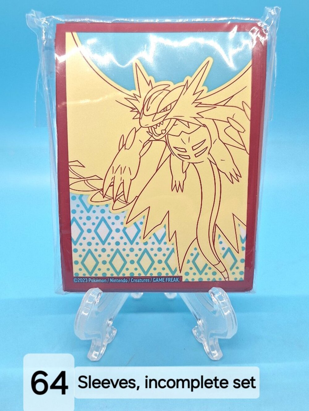 Pokémon Paradox Rift ETB Roaring Moon 64 card sleeves, incomplete set